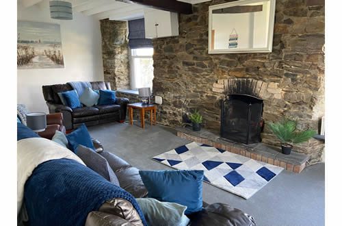 A comfortable, spacious TV lounge to relax in after a day out surfing or enjoying the beach at Perranporth